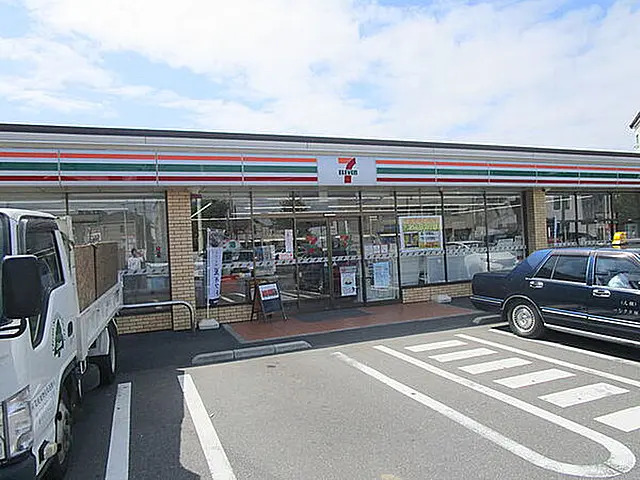 コンビニ　セブンイレブン 市川二俣1丁目店（コンビニ）まで53m