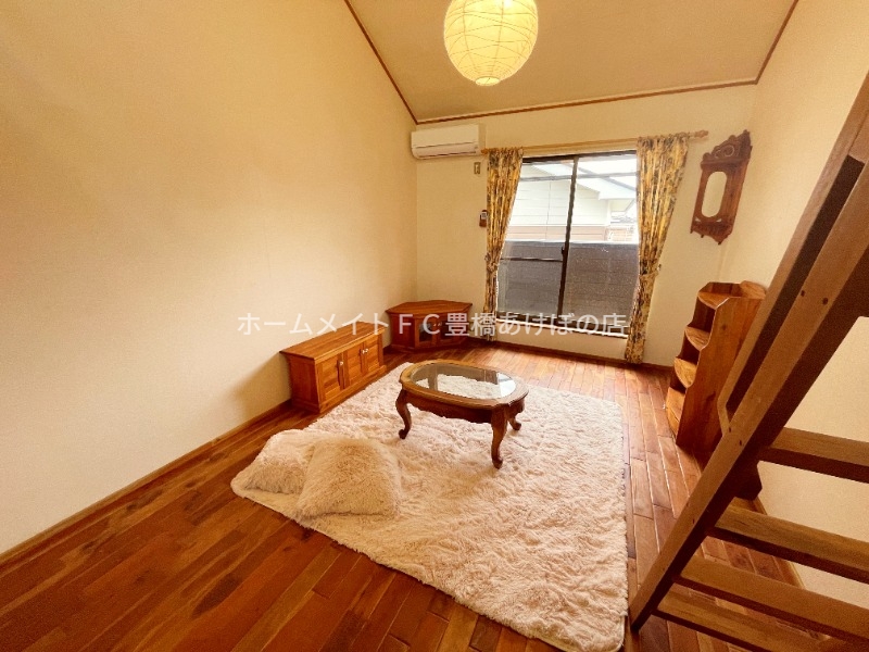 居室・リビング　同型別部屋写真