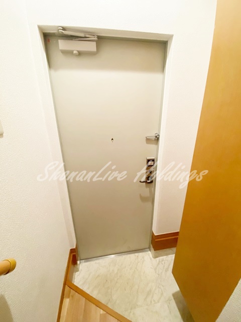 玄関　同施工物件