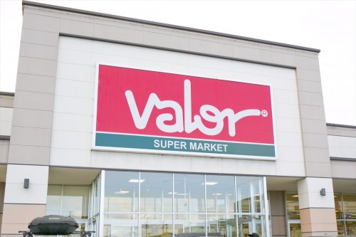 スーパー　バロー 加木屋店（スーパー）まで1221m