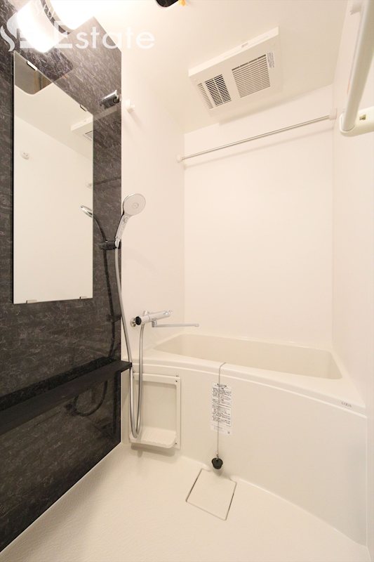 バス・シャワールーム　同仕様内装