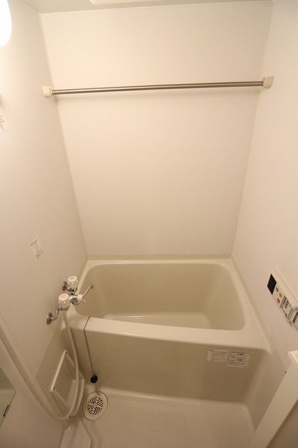 バス・シャワールーム　別部屋参考写真