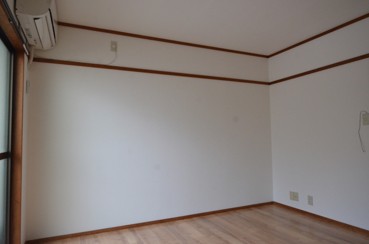 居室・リビング　洋室8帖の大きな１K