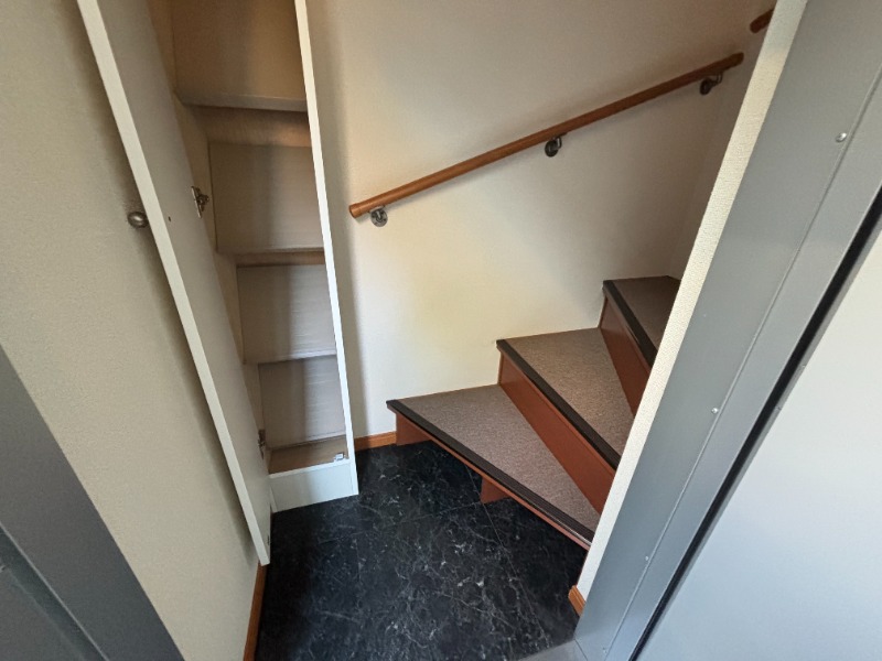 玄関　別号室イメージ