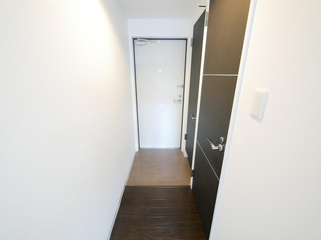 玄関　※同シリーズタイプのお部屋です。