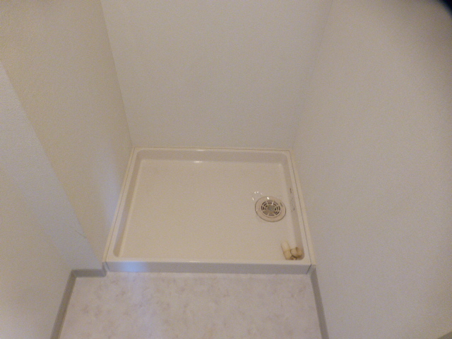 その他　防水パン付　室内洗濯機置場