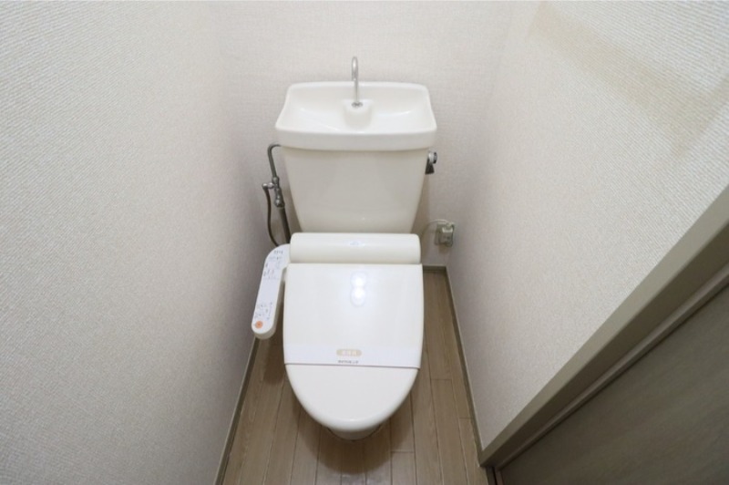 トイレ　図面と現状に相違がある場合には現状を優先