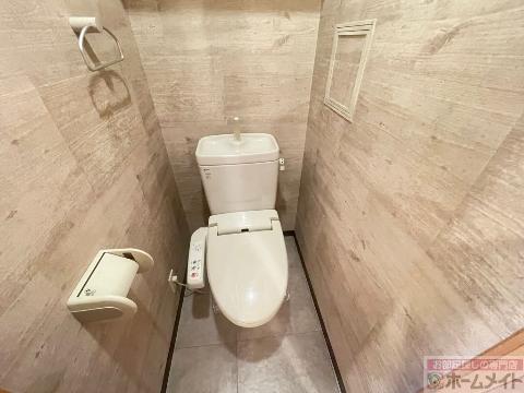 トイレ　シャワー付トイレ