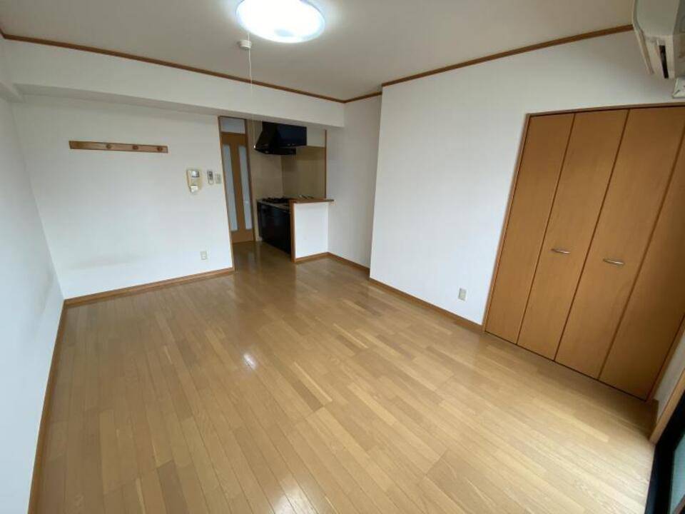 居室・リビング　リビング