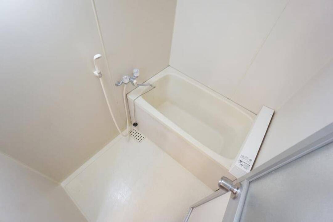 バス・シャワールーム　浴室