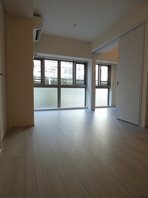 居室・リビング　内観1※別部屋参考写真