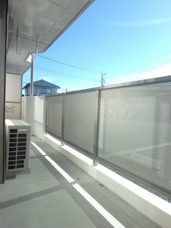 バルコニー　図面と現状に相違がある場合には現状を優先