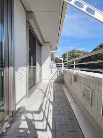 バルコニー　同物件、類似間取りのイメージ写真です