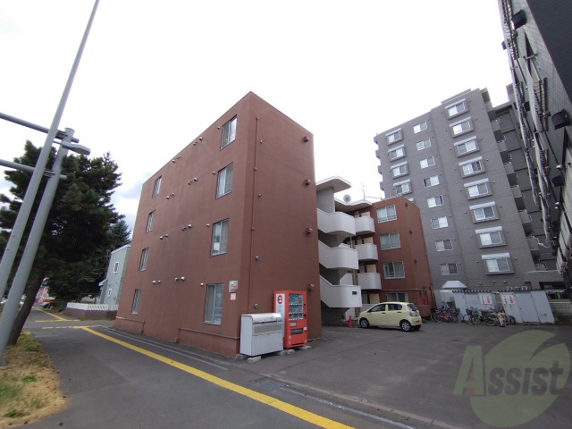 建物外観　札幌市北区北３７条西「麻生Ｓ・Ｋ」