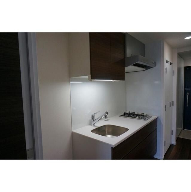 キッチン　（別タイプ参考写真）アンビエンテ駒込　北区西ヶ原1