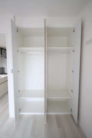 収納　（別タイプ参考写真）アンビエンテ駒込　北区西ヶ原1