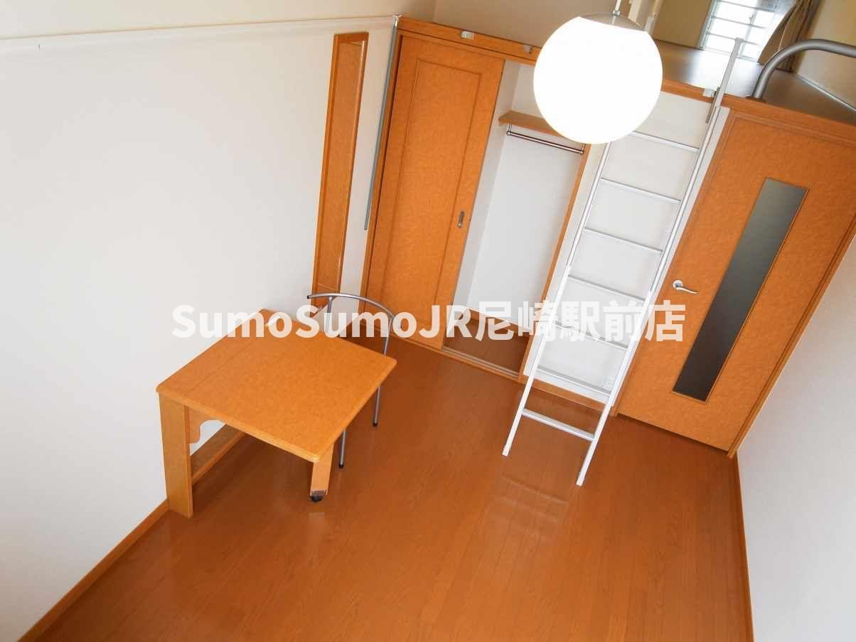 居室・リビング　ゆったりとした居間です