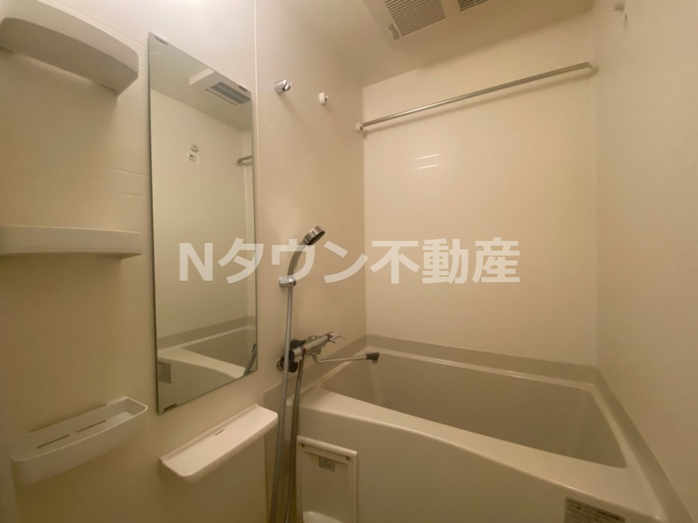 バス・シャワールーム　日々の疲れを癒すお風呂付です