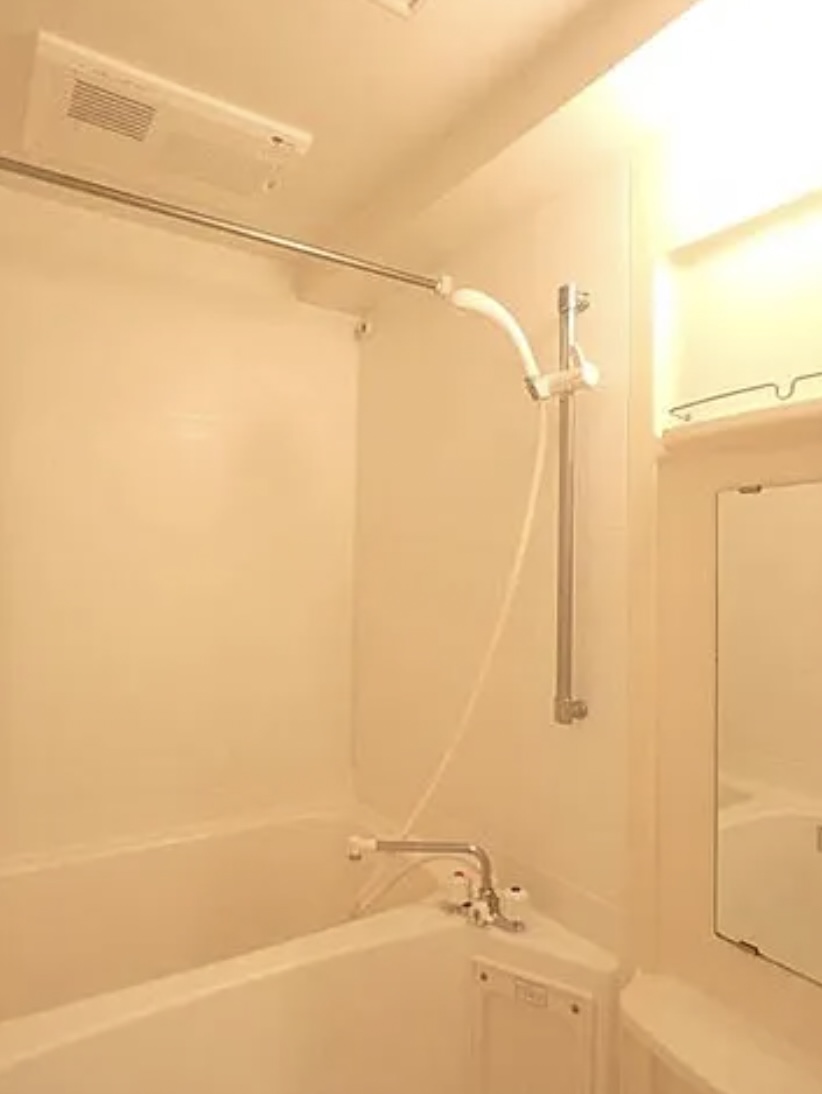 バス・シャワールーム　弊社は都内全域の物件が仲介手数料最大無料でご紹介可能です！