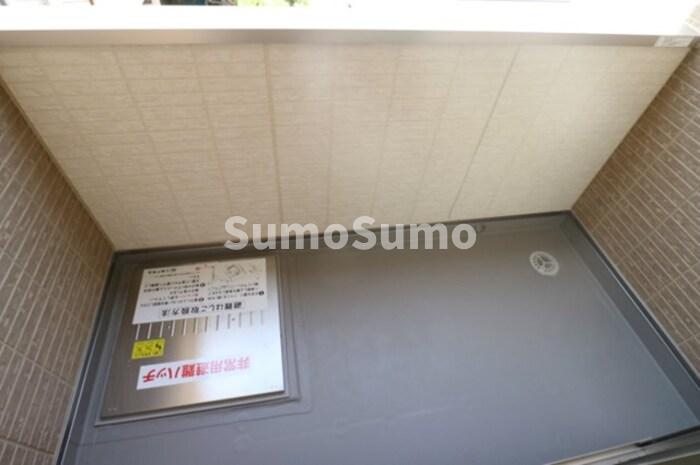 バルコニー　お洗濯にも便利なバルコニー付き