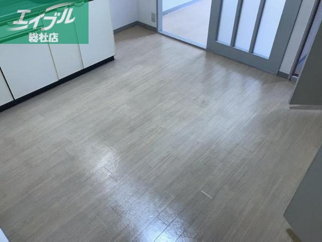 居室・リビング　リビング