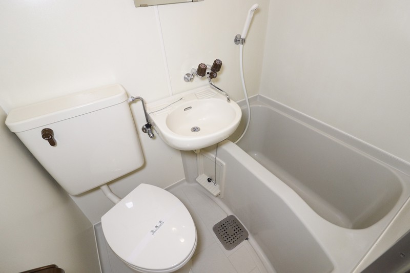 バス・シャワールーム　※同室参考写真※