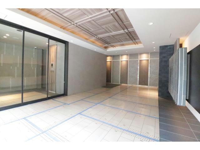 エントランス　エントランス部分