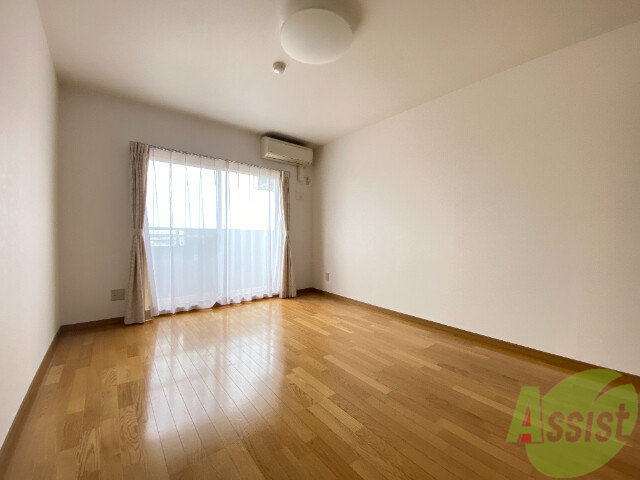 居室・リビング　広めのリビングで快適にお過ごし出来そうですね。