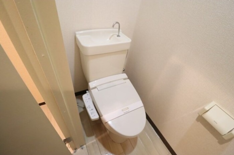 トイレ　図面と現状に相違がある場合には現状を優先