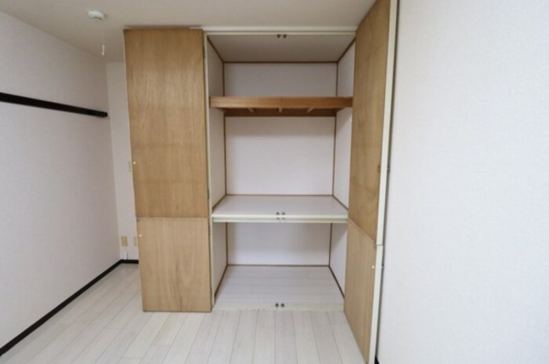 収納　図面と現状に相違がある場合には現状を優先