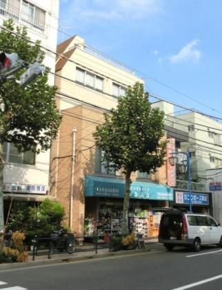 ショッピングセンター　リビングショップ・タカハシ（ショッピングセンター）まで764m