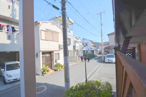 眺望　この見晴らしが明るいお部屋を作ってますよ。