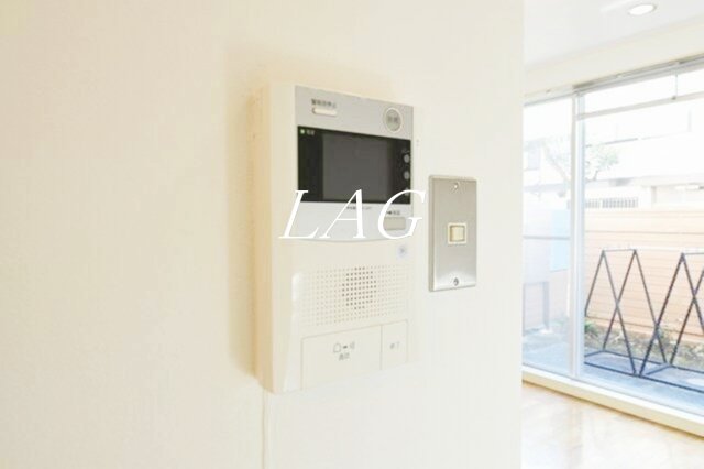 セキュリティ　モニター付きインターホンです。