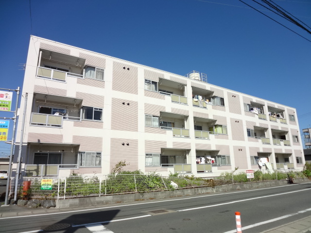 建物外観　建物外観を気になさる方へ、見た目の良い物件です