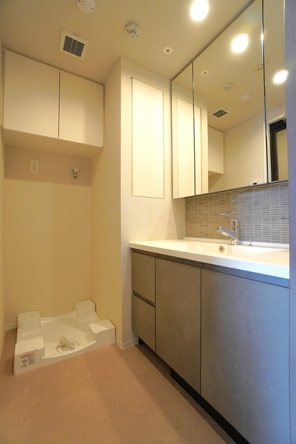 洗面設備　※写真は同タイプ住戸です。