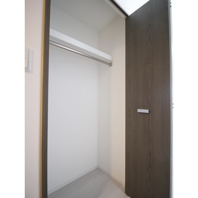 収納　（別タイプ参考写真）プレール・ドゥーク中板橋　板橋区大谷口北