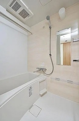 バス・シャワールーム　風呂