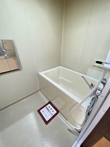 バス・シャワールーム　バスルーム