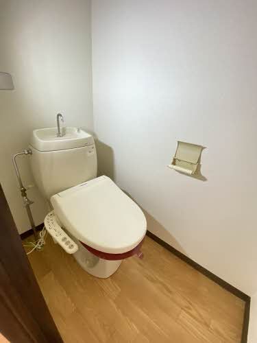 トイレ　トイレ