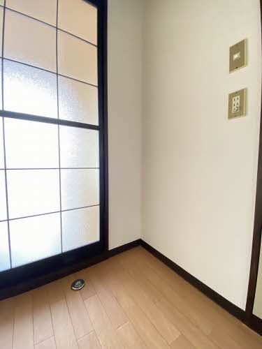 洗面設備　洗濯機置き場