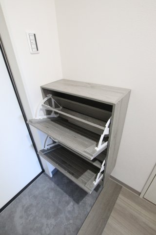 収納　シューズボックス