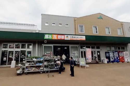 スーパー　JA東京むさし 三鷹緑化センタ- ムーちゃん広場（スーパー）まで693m