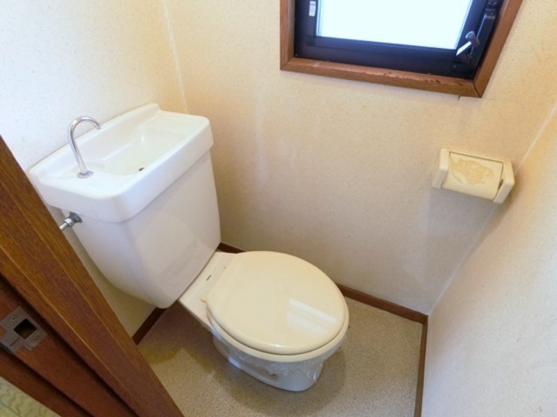 トイレ　図面と現状に相違がある場合には現状を優先