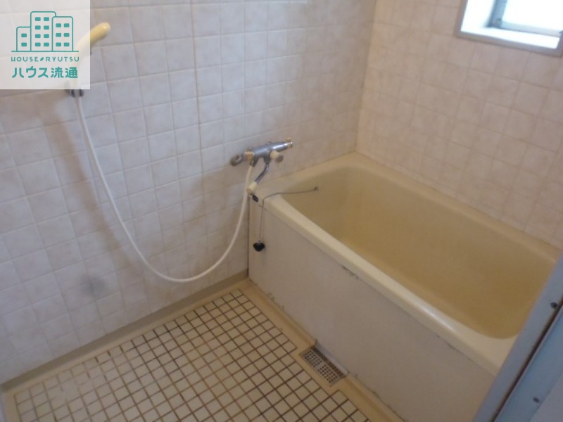 バス・シャワールーム　※写真は別号室