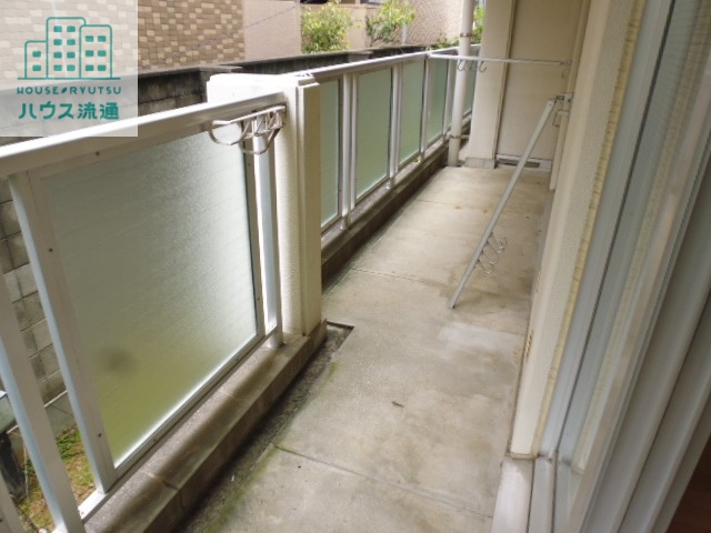 バルコニー　※写真は別号室