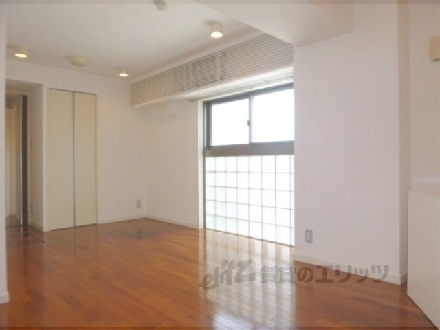 居室・リビング　居室