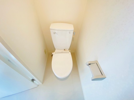 トイレ　※別部屋の写真です