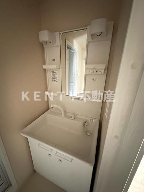 洗面設備　洗面所です