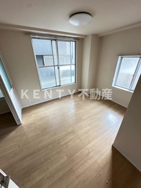 居室・リビング　ゆったりとした居間です