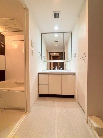 洗面設備　プレサンス堺筋本町フィリア